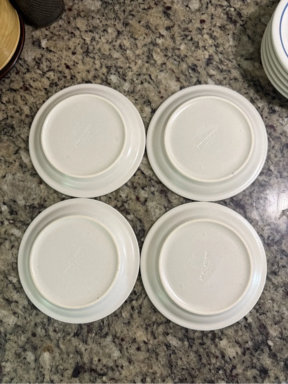 Vtg Pfaltzgraff Yorktowne Yorktown Bread Dessert Plates - Set of 9